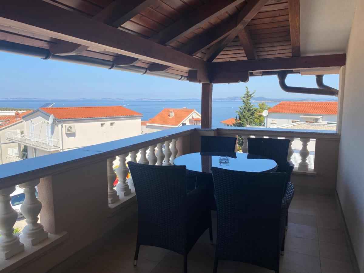 Apartmani Vera Primosten Luaran gambar