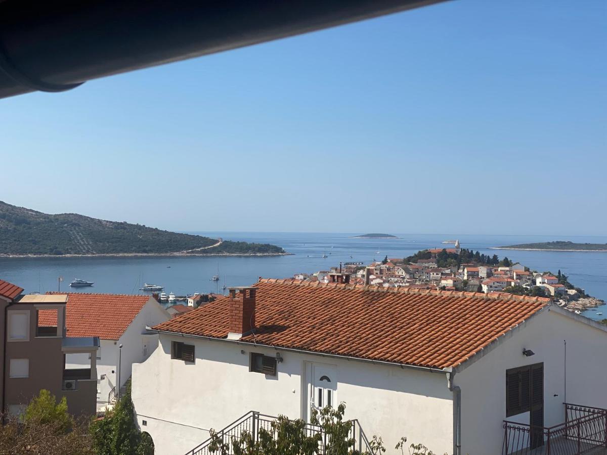 Apartmani Vera Primosten Luaran gambar