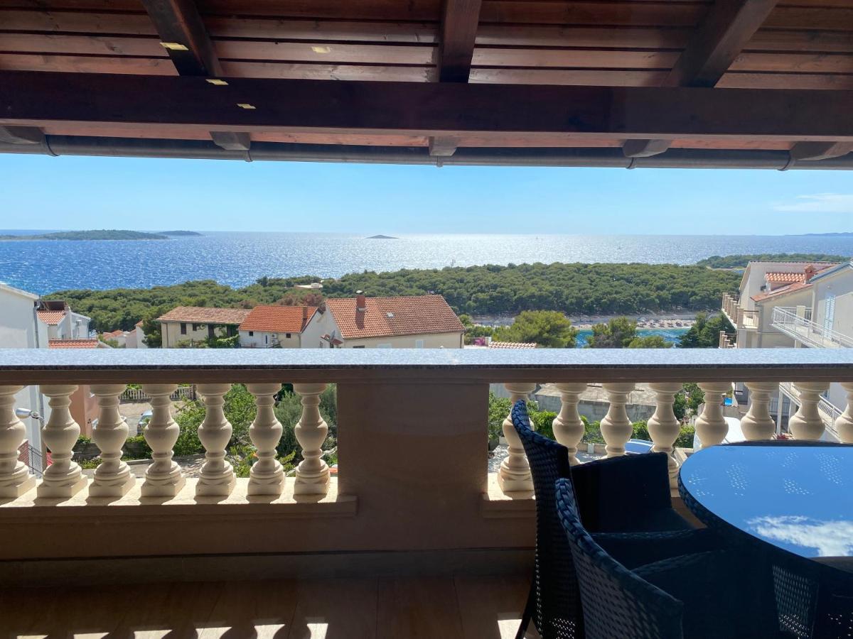 Apartmani Vera Primosten Luaran gambar