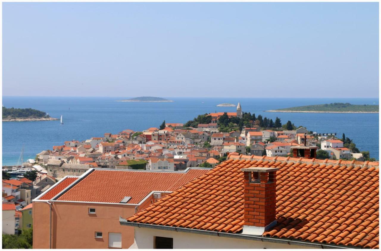 Apartmani Vera Primosten Luaran gambar